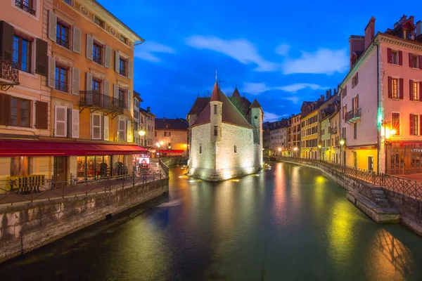 Palais Isle Thiou River Night Old City Annecy Venice Alps — Stock Photo, Image