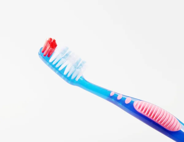 白い背景の歯ブラシ — ストック写真