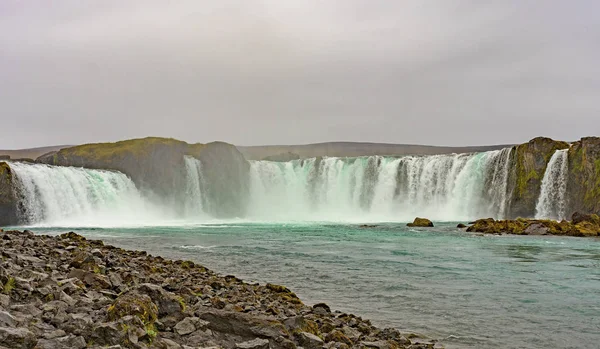 Poziom Wody Widok Dramatyczne Wodospady Godafoss Północnej Islandii — Zdjęcie stockowe