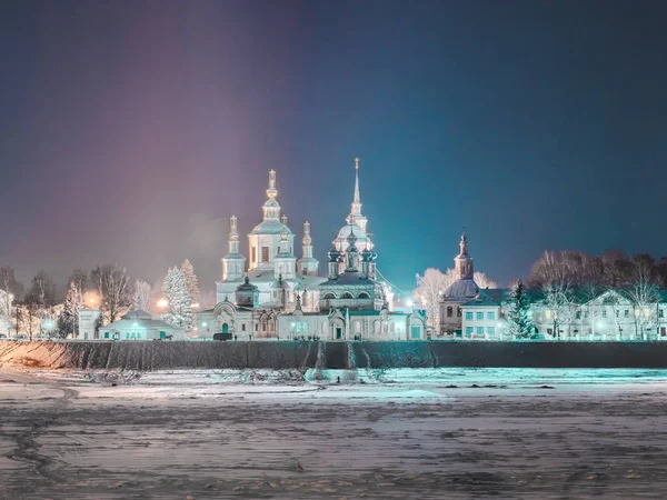Visão Noturna Inverno Igreja Ortodoxa Antiga Veliky Ustyug Grande Ustyug — Fotografia de Stock