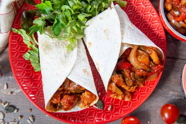 ファヒータとチキン メキシコ料理 テックスメックス料理 — ストック写真