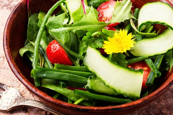 Färsk Sallad Med Blandade Grönsaker Hälsosam Mat Vegetabilisk Sallad Med — Stockfoto