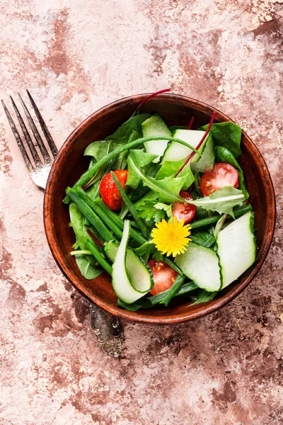 Färsk Sallad Med Blandade Grönsaker Hälsosam Mat Vegetabilisk Sallad Med — Stockfoto