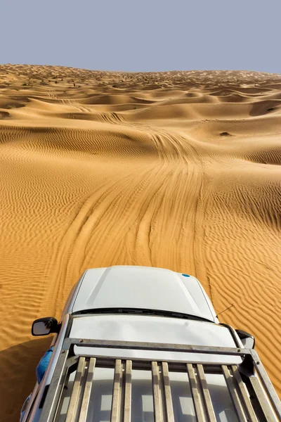 View Sahara Desert Car Hood Tunisia — Stock Photo, Image