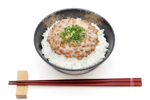 Japoński Gotowane Biały Ryż Natto Białym Tle — Zdjęcie stockowe