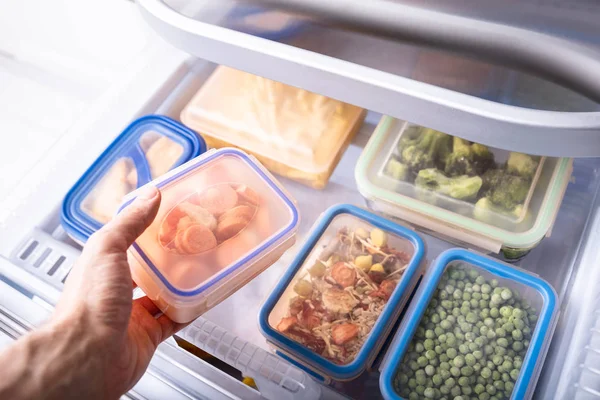 Man Hand Taking Container Frozen Mixed Vegetables Refrigerator — Stock Photo, Image