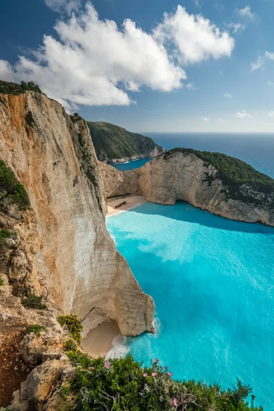Lenyűgöző Kilátás Sziklák Hajótörés Cove Ban Nyár Zante Island Görögország — Stock Fotó