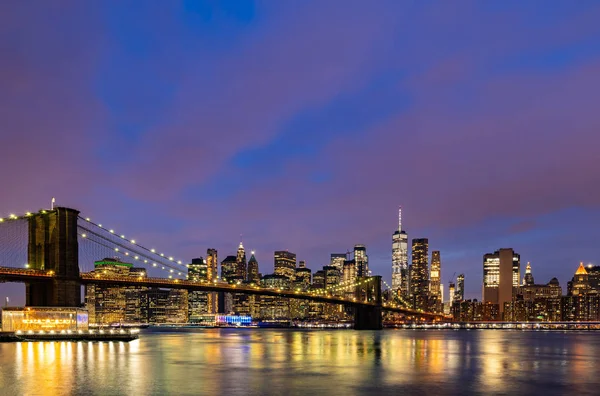 Brooklyn Bridge Lower Manhattan Skyscrapers Bulding New York City New — стоковое фото