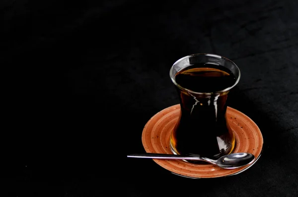 Eine Tasse Tee Beleuchtet Durch Künstliches Licht — Stockfoto