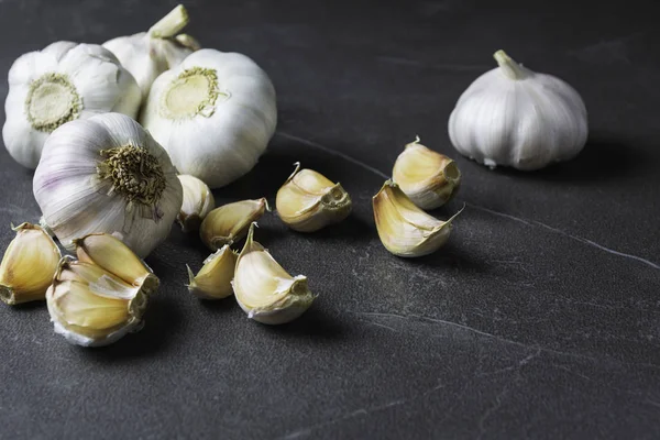Fresh Garlic Sliced Garlic Bulb Copy Space Concept Food Healthy — Stock Photo, Image