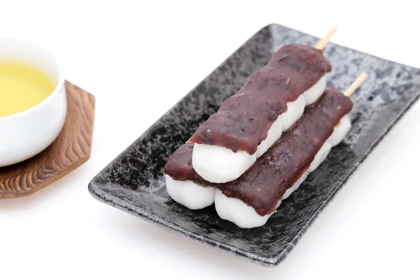 Pastelería Tradicional Japonesa Kushi Anko Dango Sobre Fondo Blanco — Foto de Stock