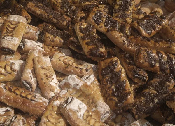 Galletas Piamontesas Tradicionales Con Frutos Secos Enfoque Selectivo —  Fotos de Stock