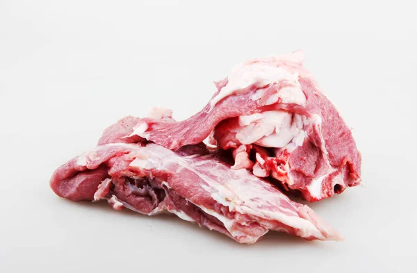 Carne Fresca Contra Fundo Branco — Fotografia de Stock