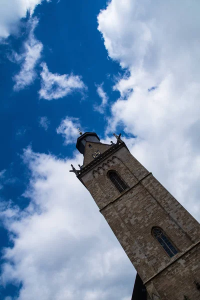 Blick Auf Die Kirche Kilian Korbach Bei Bewölktem Himmel — Stockfoto