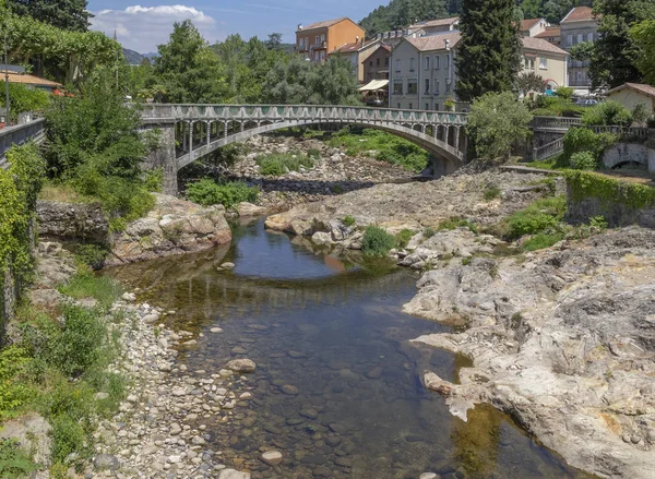 Krajobraz Wokół Vals Les Bains Miejscowość Gmina Francji Regionie Ardeche — Zdjęcie stockowe