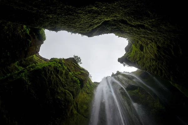 Belle Drammatiche Cascate Gljufrabui All Interno Una Grotta Islanda — Foto Stock