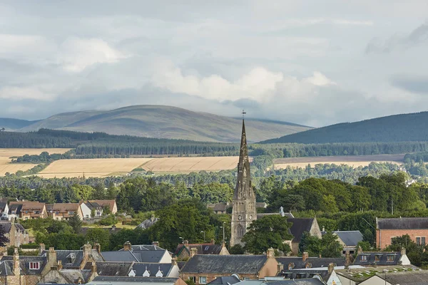 Άποψη Μιας Ελεύθερης Εκκλησίας Στην Πόλη Invergordon Στο Higland Σκωτία — Φωτογραφία Αρχείου