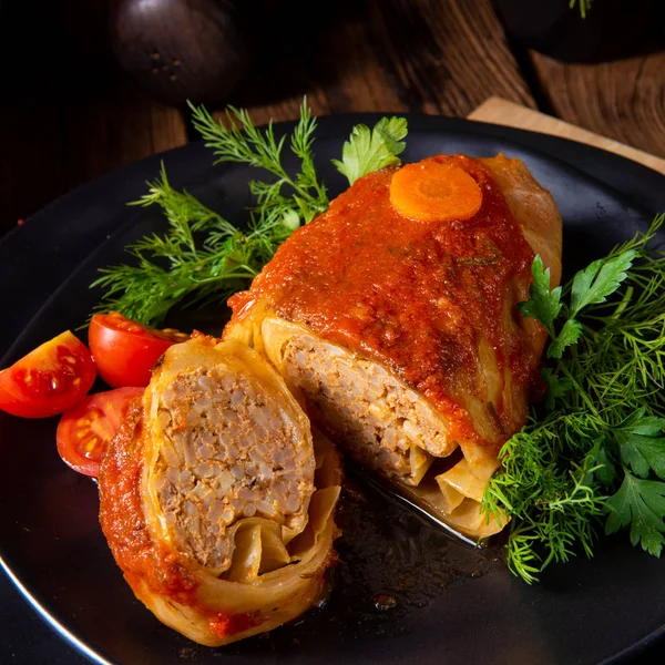 Rollos Col Asada Con Arroz Carne Picada Según Receta Omas —  Fotos de Stock