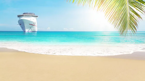 Crucero Cerca Soleada Playa Caribeña Con Palmeras — Foto de Stock