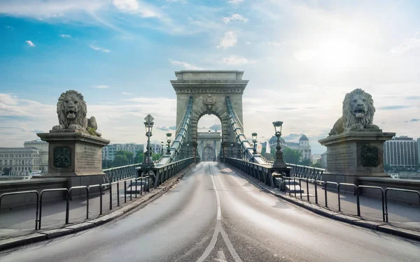 Front View Chain Bridge Budapest Sunrise Hungary — Stock Photo, Image