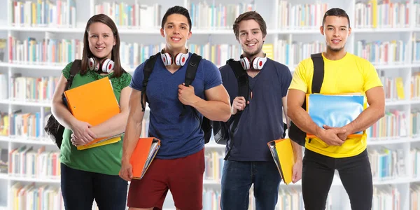 Gruppe Von Studenten Studieren Bildungsbibliothek Junge Leute Stadt — Stockfoto