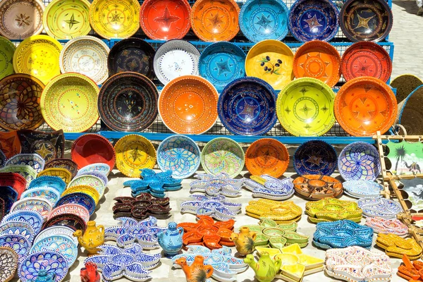 Beautiful Decorative Dishes Sale Street Houmt Souk Djerba Tunisia — Stock Photo, Image