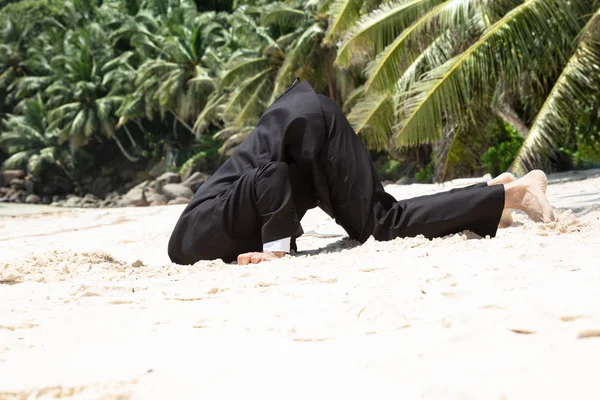 Side View Unsuccessful Businessman Burying His Head Sand Beach — Stock Photo, Image