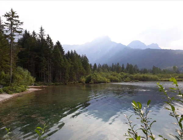 Almsee Paprscích Slunečního Světla — Stock fotografie