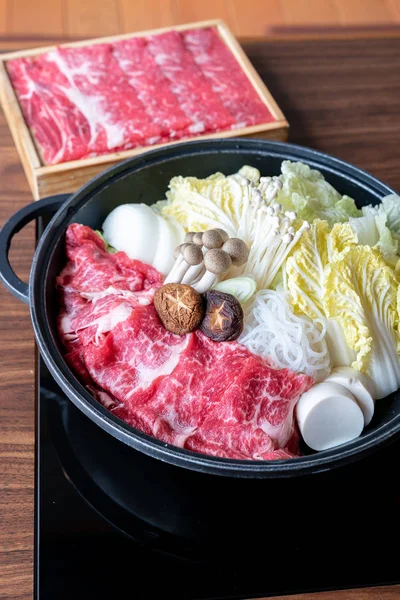 Japonés Wagyu Carne Res Sukiyaki Conjunto Listo Para Cocinar — Foto de Stock