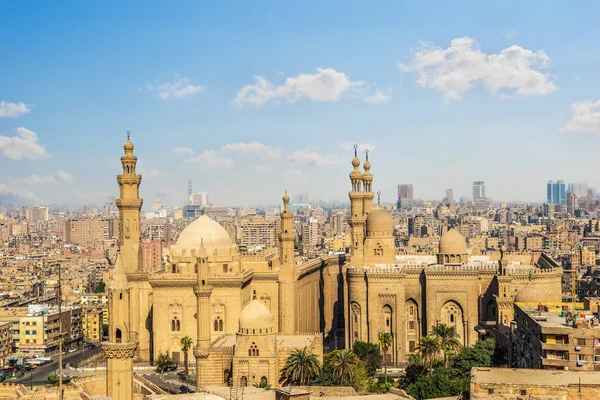 Vista Della Moschea Del Sultano Hassan Cairo Giorno Sole Egitto — Foto Stock