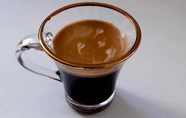 Caffè Espresso Con Spessa Schiuma Cuori Latte — Foto Stock