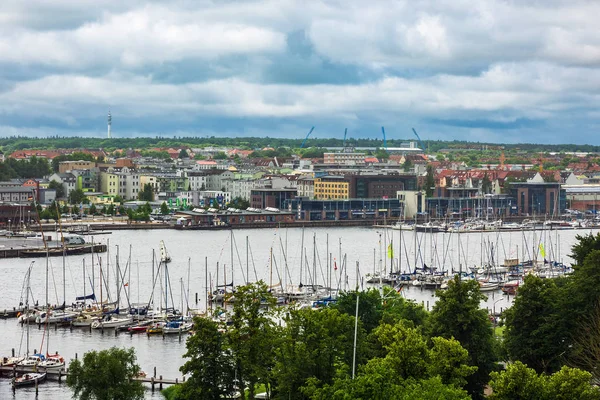 Utsikt Till Hamnen Och Staden Rostock Tyskland — Stockfoto