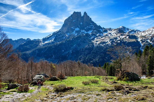 Vista Pic Midi Ossau Primavera Nos Pirinéus Franceses — Fotografia de Stock