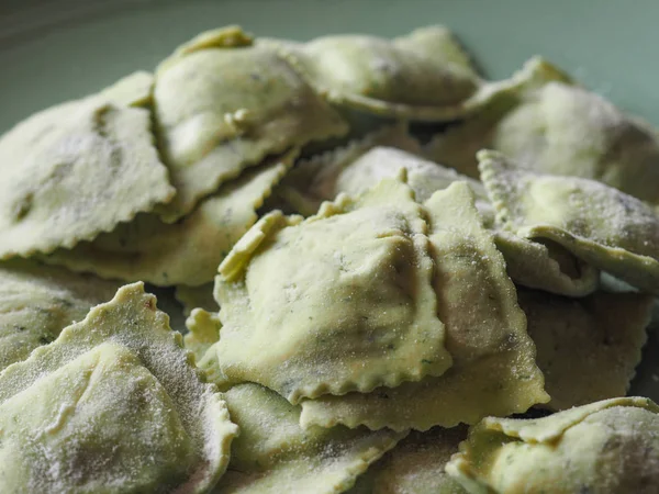 Agnolotti Vegetariano Com Queijo Ricota Ervas Comida Tradicional Macarrão Italiano — Fotografia de Stock