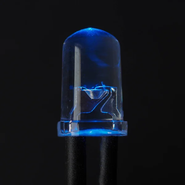 Uma Lâmpada Led Luz Azul Que Emite Lâmpada Diod — Fotografia de Stock