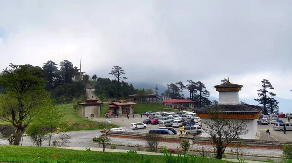 Gyönyörű Kilátás Nyílik Dochula Hágó Bhutánban Amely Egy Híres Turisztikai — Stock Fotó