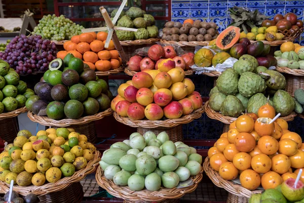 Fresh Exotic Fruits Mercado Dos Lavradores Funchal Madeira Portugal — Stock Photo, Image