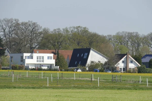 Bâtiments Résidentiels Modernes Maisons Unifamiliales Champs Basse Saxe Allemagne Europe — Photo