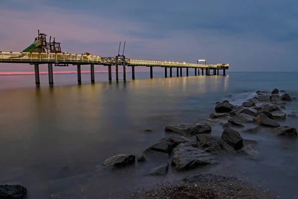 Długi Czas Woda Oświetlenie Morze Bałtyckie Niendorf Zachód Słońca Kamienie — Zdjęcie stockowe