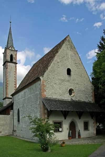 Agatha Wallfahrtskirche Auf Der Wiese — Stockfoto