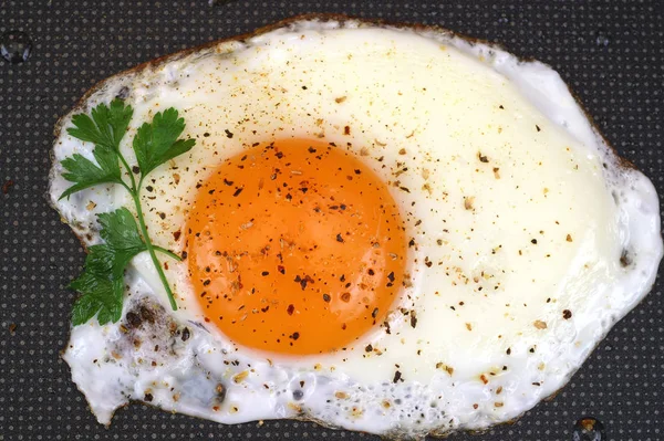 Jajko Smażone Tle Patelni — Zdjęcie stockowe