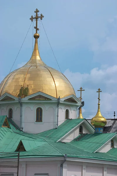 Ortodox Egyház Aranykupolái — Stock Fotó