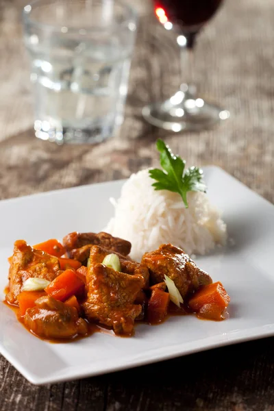 Curryhuhn Und Reis — Stockfoto