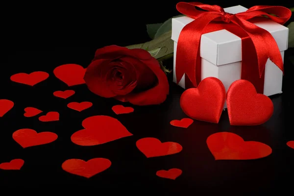 Gift Box Red Hearts Rose Black Background Valentine 039 — 图库照片