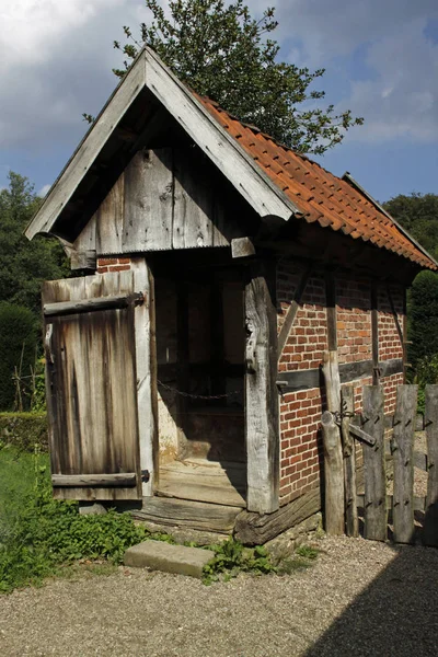 Vorbei Toilettengebäude Nebengebäude — Stockfoto