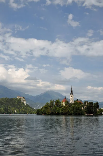 Lago Bañado Por Isla Eslovenia — Foto de Stock