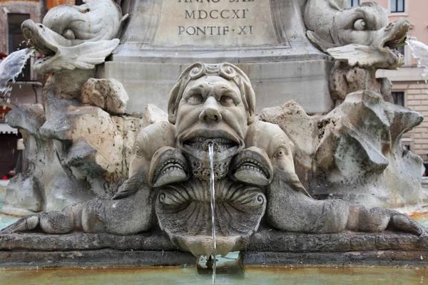 Máscaras Fontana Del Panteón Cromo — Foto de Stock