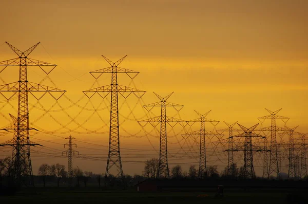 電柱や電力は — ストック写真