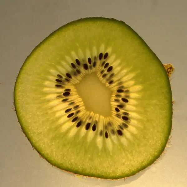 Felii Kiwi Fructe Kiwi Proaspete Fructe Tropicale Verzi Gustoase — Fotografie, imagine de stoc