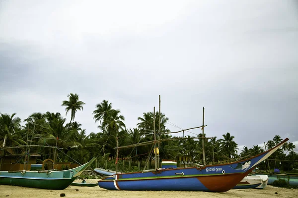 Katamaraner Stranden Hikkaduwa Sri Lanka — Stockfoto